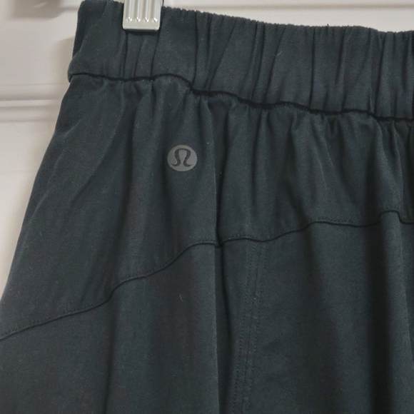 Lululemon Metropolis Maven Cropped Wide Leg Pants. - Picture 9 of 16